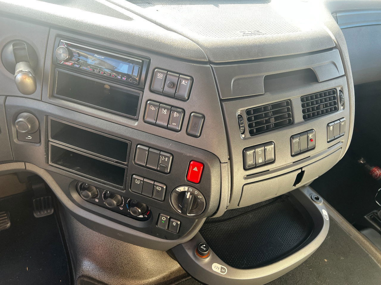 Leasing DAF XF 460 SSC, NL Truck DAF XF 460 SSC, NL Truck: afbeelding 9 Leasing DAF XF 460 SSC, NL Truck DAF XF 460 SSC, NL Truck: afbeelding 9