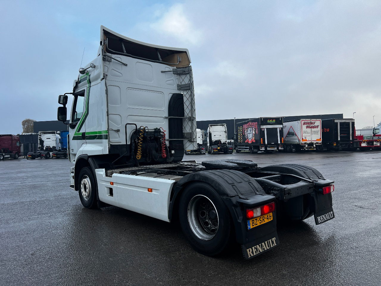 Renault Premium 460 Euro 5, Full spoiler - Trekker: afbeelding 4 Renault Premium 460 Euro 5, Full spoiler - Trekker: afbeelding 4