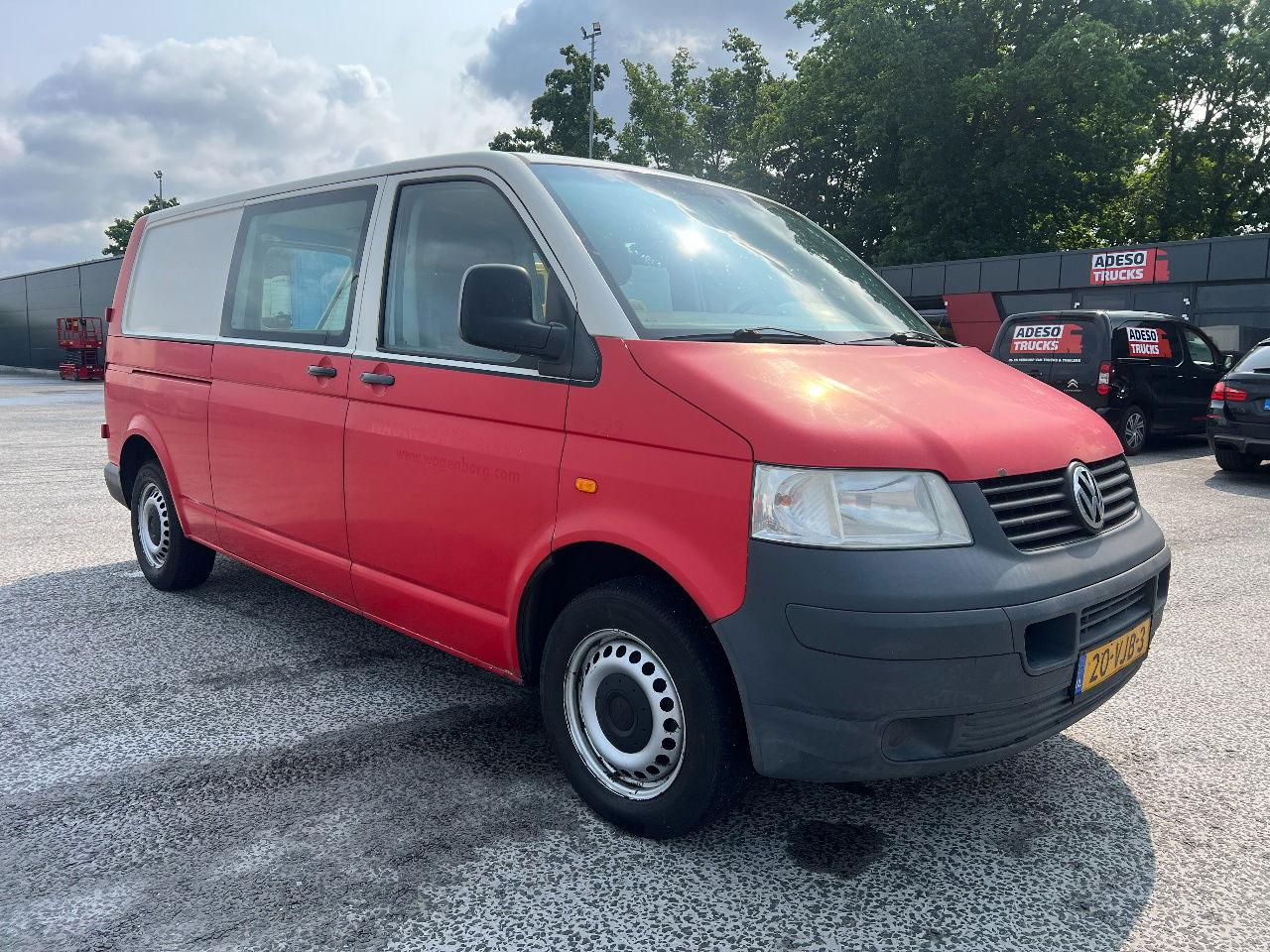 Volkswagen Transporter 2.5 TDI, Klima - Kleine bestelwagen: afbeelding 2 Volkswagen Transporter 2.5 TDI, Klima - Kleine bestelwagen: afbeelding 2