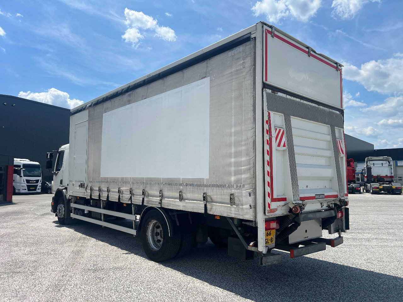 Volvo FE 250 Euro 6, 19T - Schuifzeilen vrachtwagen: afbeelding 4 Volvo FE 250 Euro 6, 19T - Schuifzeilen vrachtwagen: afbeelding 4