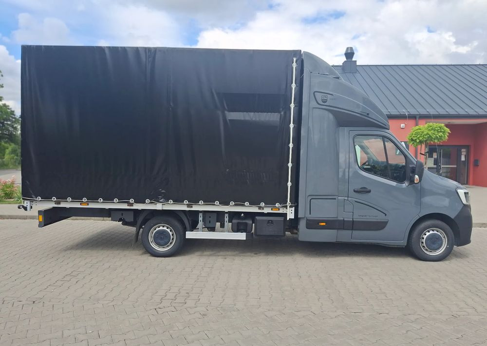 Renault Master - Schuifzeilen bestelwagen: afbeelding 4 Renault Master - Schuifzeilen bestelwagen: afbeelding 4