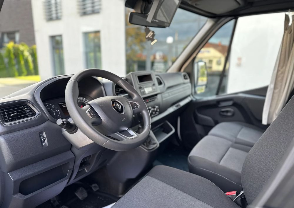 Renault Master - Schuifzeilen bestelwagen: afbeelding 2 Renault Master - Schuifzeilen bestelwagen: afbeelding 2