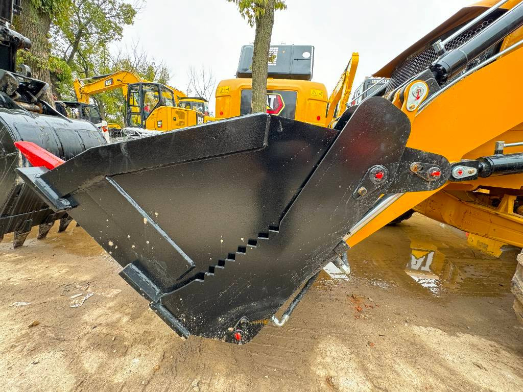 CAT 100% new CAT 420 F - Graaflaadmachine: afbeelding 2 CAT 100% new CAT 420 F - Graaflaadmachine: afbeelding 2