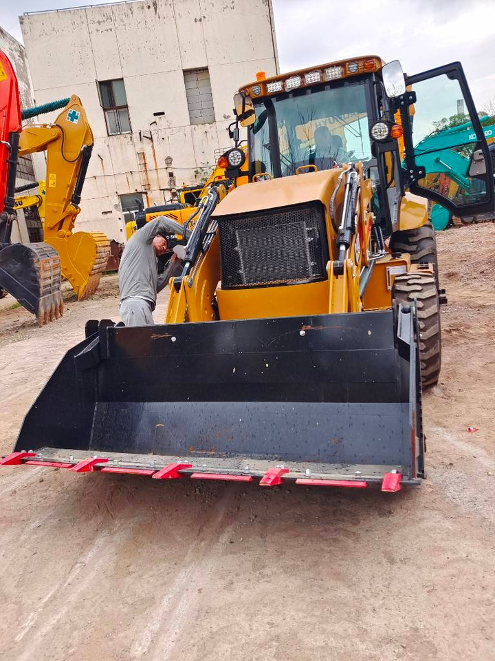 CAT 100% new caterpillar 420 F - Graaflaadmachine: afbeelding 5 CAT 100% new caterpillar 420 F - Graaflaadmachine: afbeelding 5