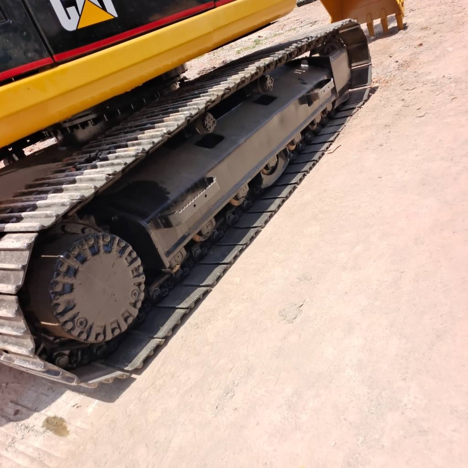 CAT 320 B L - Rupsgraafmachine: afbeelding 3 CAT 320 B L - Rupsgraafmachine: afbeelding 3