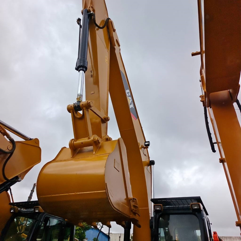CAT 320D2L - Rupsgraafmachine: afbeelding 3 CAT 320D2L - Rupsgraafmachine: afbeelding 3