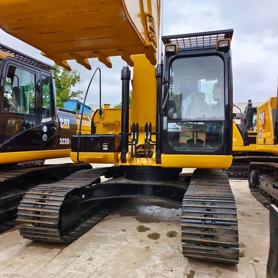 CAT 320D2L - Rupsgraafmachine: afbeelding 2 CAT 320D2L - Rupsgraafmachine: afbeelding 2