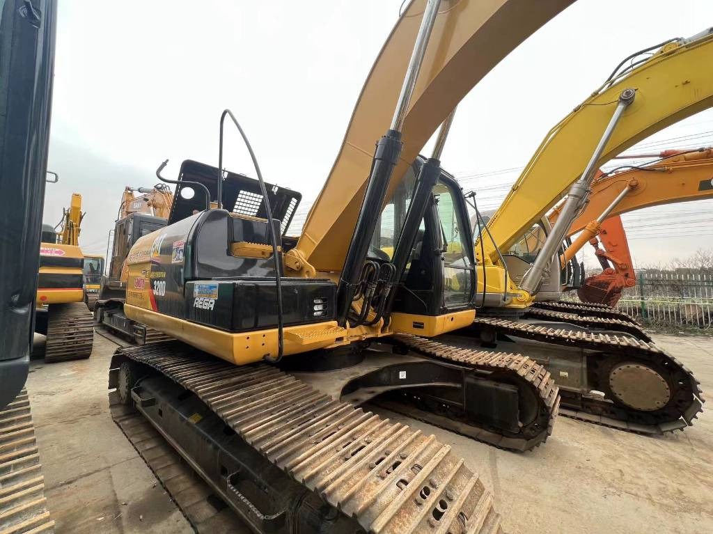 CAT 325 B L - Rupsgraafmachine: afbeelding 3 CAT 325 B L - Rupsgraafmachine: afbeelding 3