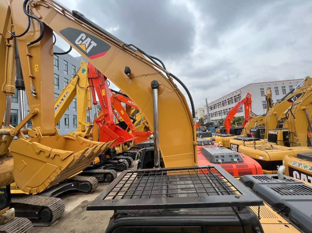 CAT 325 C - Rupsgraafmachine: afbeelding 1 CAT 325 C - Rupsgraafmachine: afbeelding 1