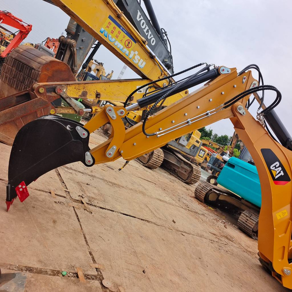 CAT 430 F 100% New - Graaflaadmachine: afbeelding 2 CAT 430 F 100% New - Graaflaadmachine: afbeelding 2
