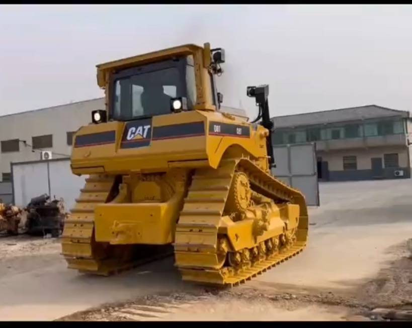 CAT D 8 T - Bulldozer: afbeelding 1 CAT D 8 T - Bulldozer: afbeelding 1