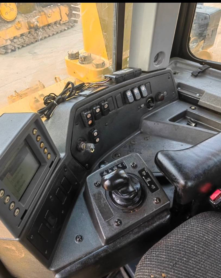 CAT D 8 T - Bulldozer: afbeelding 4 CAT D 8 T - Bulldozer: afbeelding 4