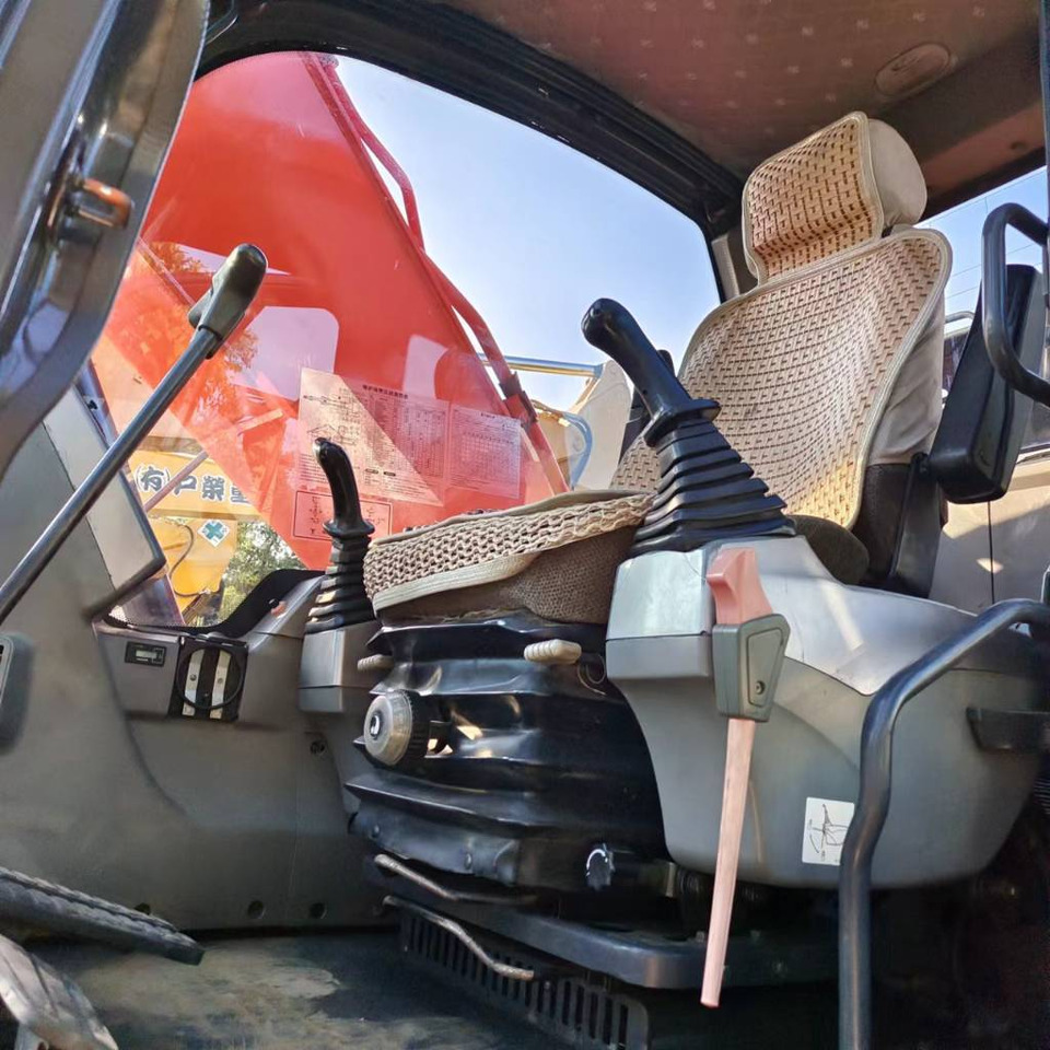 Doosan DX 225 LC - Rupsgraafmachine: afbeelding 4 Doosan DX 225 LC - Rupsgraafmachine: afbeelding 4