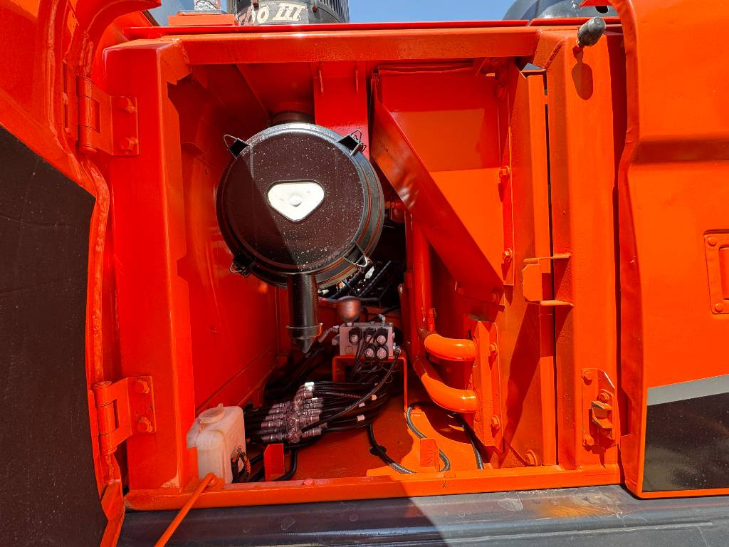 Doosan DX 300 LC-9S - Rupsgraafmachine: afbeelding 3 Doosan DX 300 LC-9S - Rupsgraafmachine: afbeelding 3