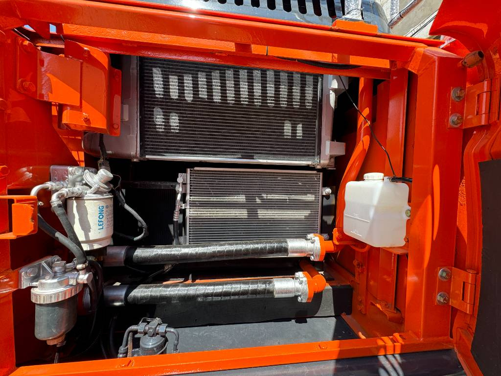 Doosan DX 300 LC-9S - Rupsgraafmachine: afbeelding 4 Doosan DX 300 LC-9S - Rupsgraafmachine: afbeelding 4