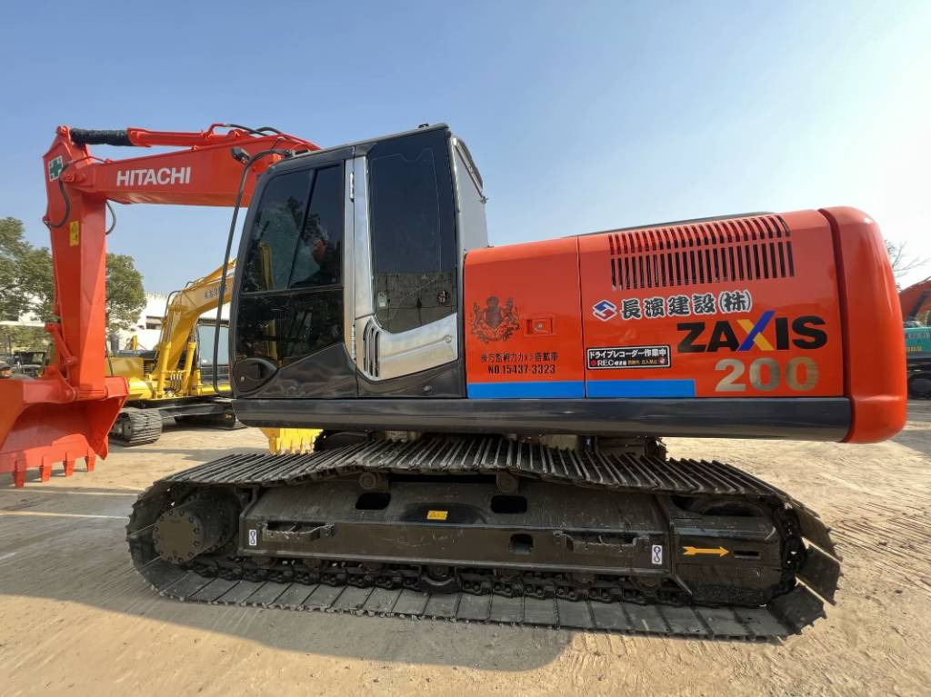 Hitachi ZX 200-3 G - Rupsgraafmachine: afbeelding 1 Hitachi ZX 200-3 G - Rupsgraafmachine: afbeelding 1
