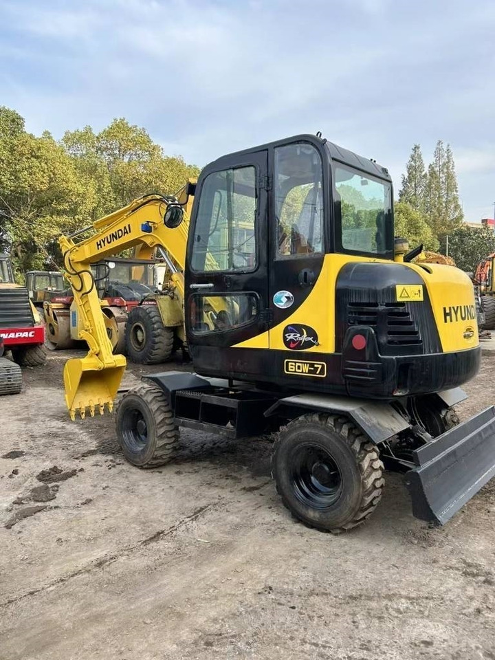 Hyundai 100% new Hyundai HW 60 ECO - Mobiele graafmachine: afbeelding 4 Hyundai 100% new Hyundai HW 60 ECO - Mobiele graafmachine: afbeelding 4