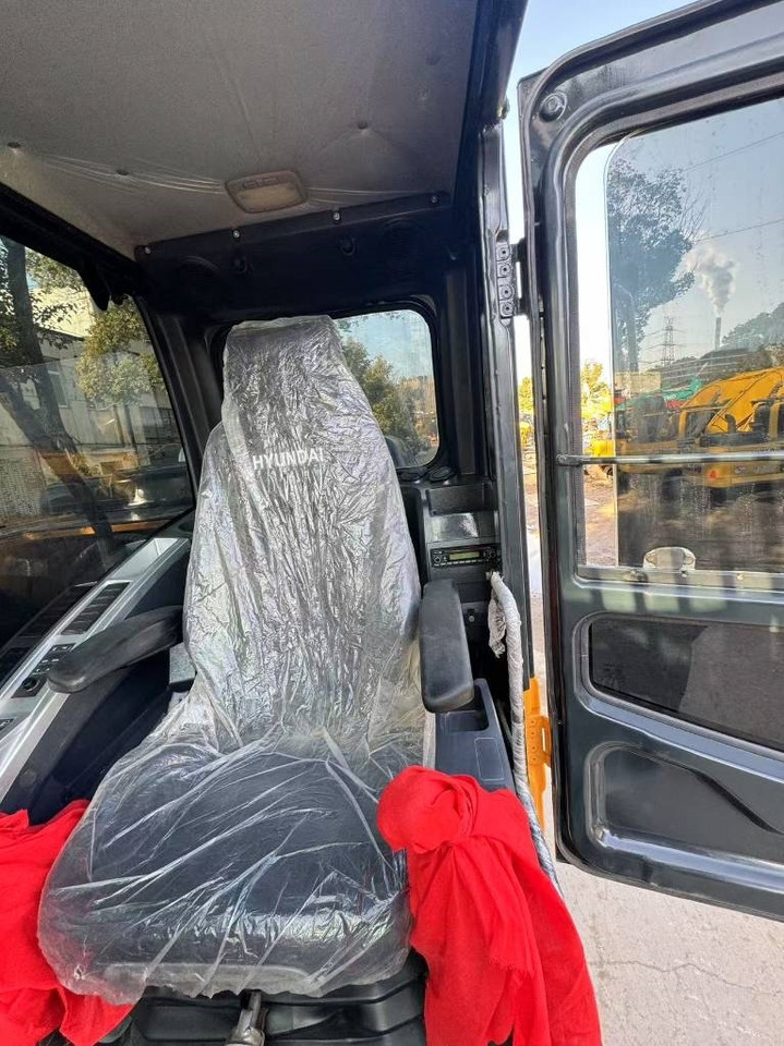 Hyundai 220lc-9s - Rupsgraafmachine: afbeelding 2 Hyundai 220lc-9s - Rupsgraafmachine: afbeelding 2