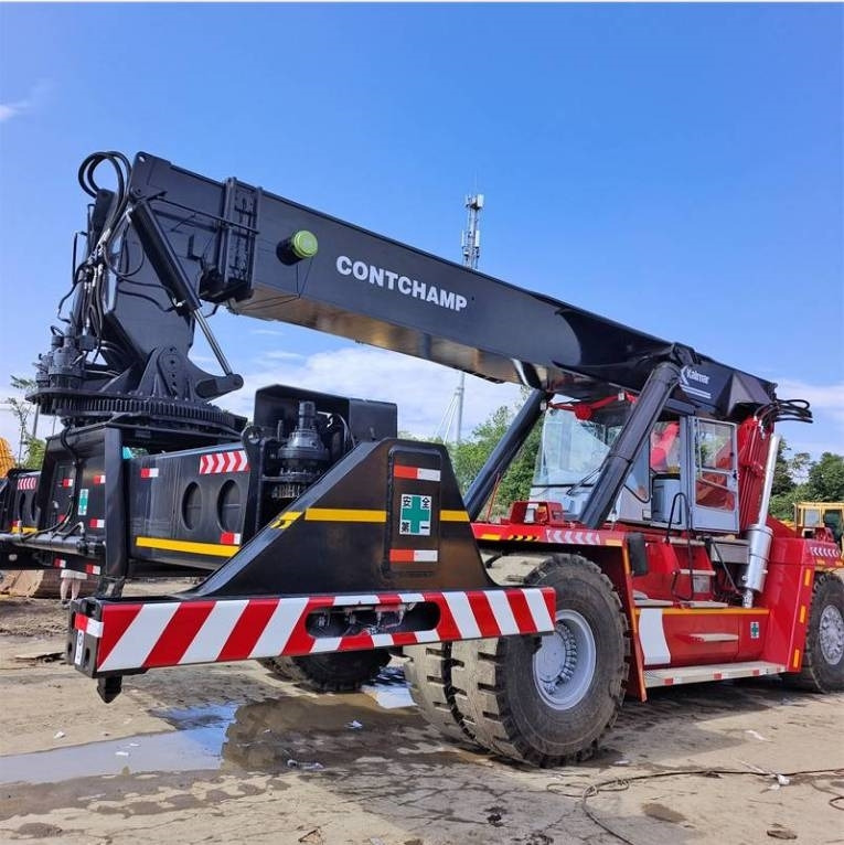Kalmar DRF 450 - Reach stacker: afbeelding 2 Kalmar DRF 450 - Reach stacker: afbeelding 2
