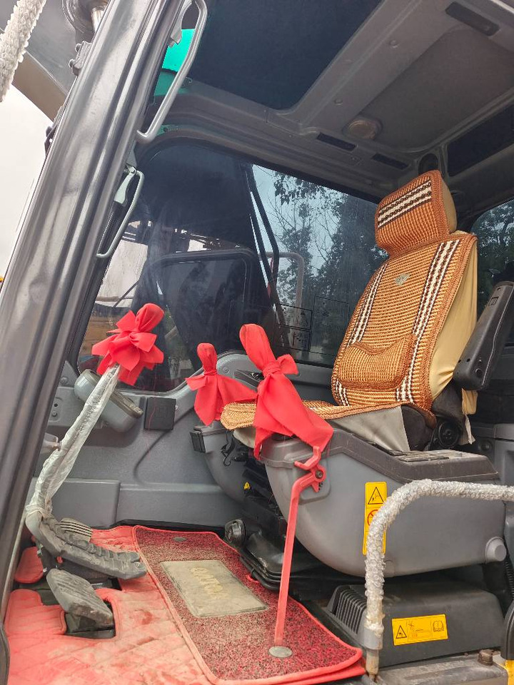 Kobelco SK 125 SR - Rupsgraafmachine: afbeelding 4 Kobelco SK 125 SR - Rupsgraafmachine: afbeelding 4