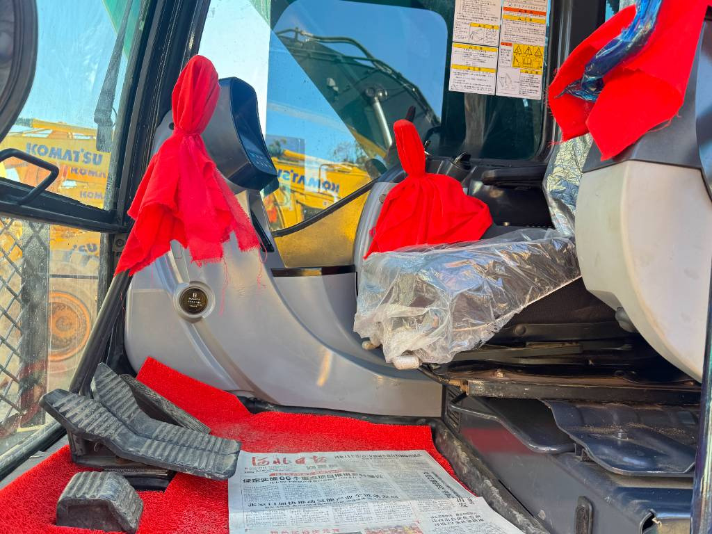 Kobelco SK 200-8 - Rupsgraafmachine: afbeelding 5 Kobelco SK 200-8 - Rupsgraafmachine: afbeelding 5