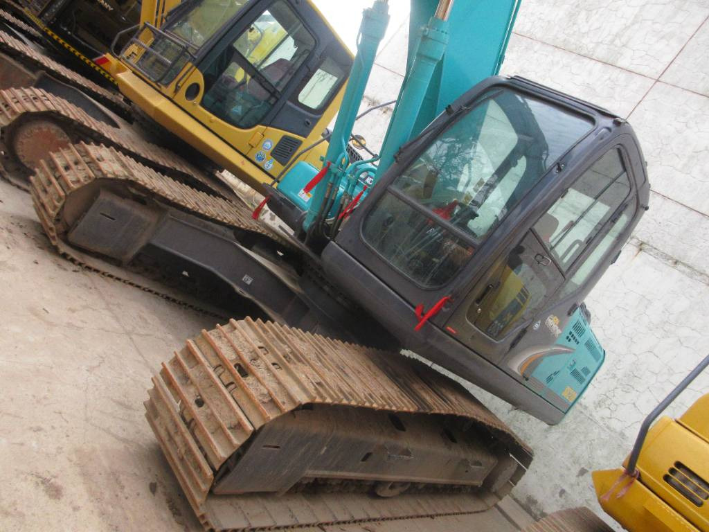 Kobelco kobeloc SK210 - Rupsgraafmachine: afbeelding 3 Kobelco kobeloc SK210 - Rupsgraafmachine: afbeelding 3