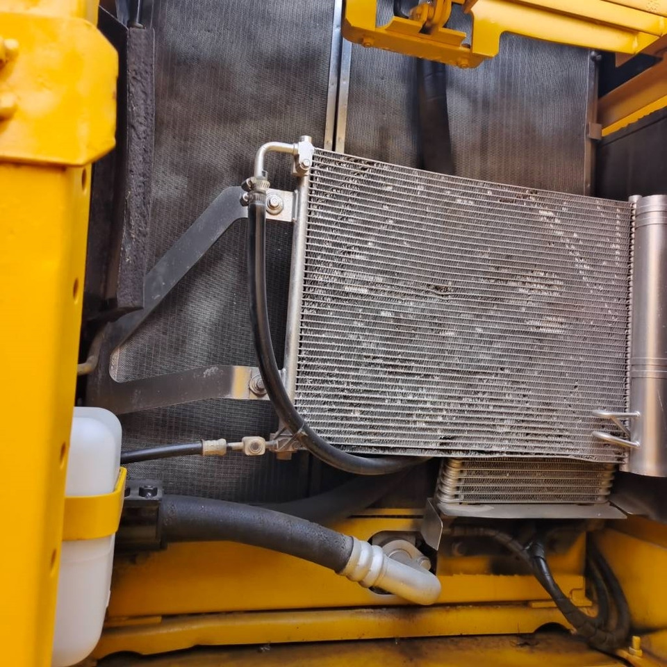 Komatsu PC 200-8 - Rupsgraafmachine: afbeelding 4 Komatsu PC 200-8 - Rupsgraafmachine: afbeelding 4