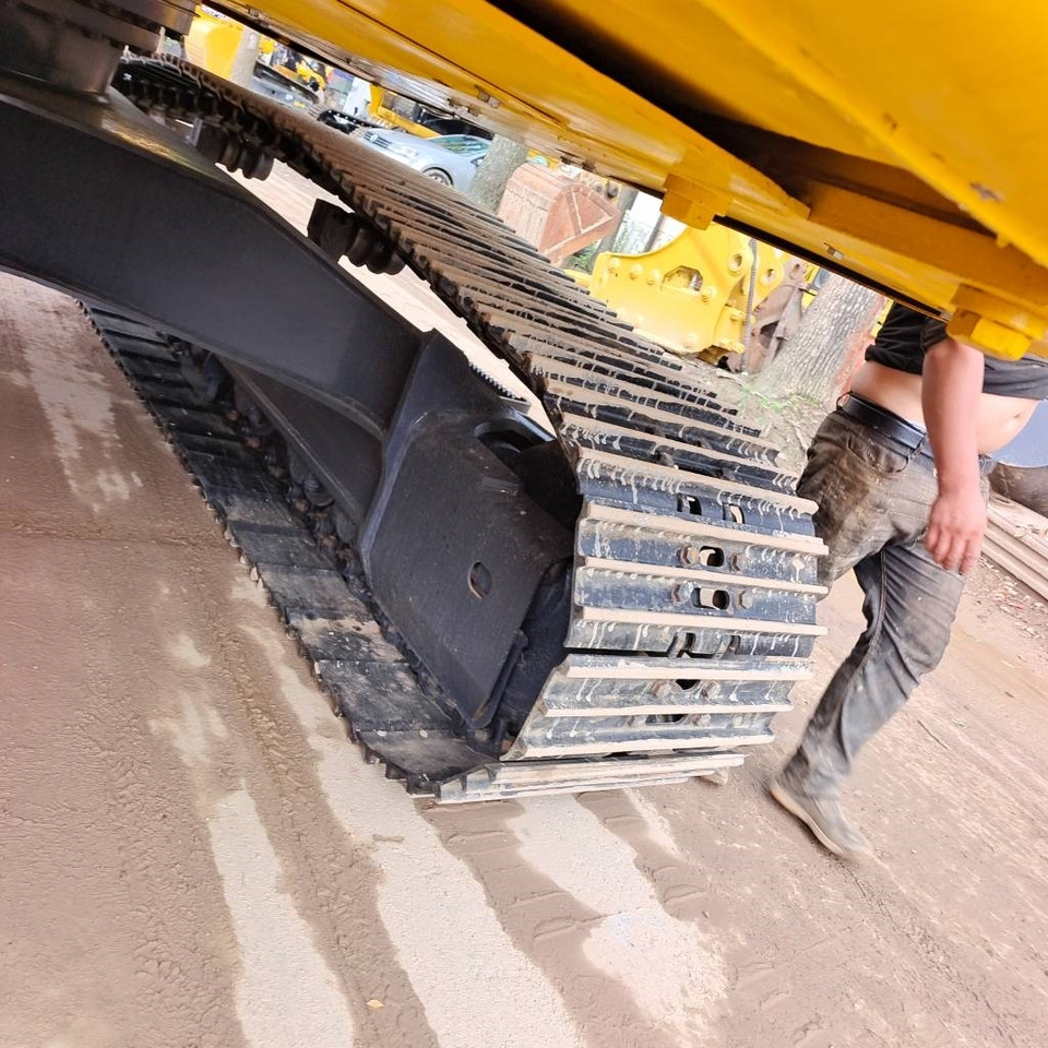 Komatsu PC 200 - Rupsgraafmachine: afbeelding 5 Komatsu PC 200 - Rupsgraafmachine: afbeelding 5