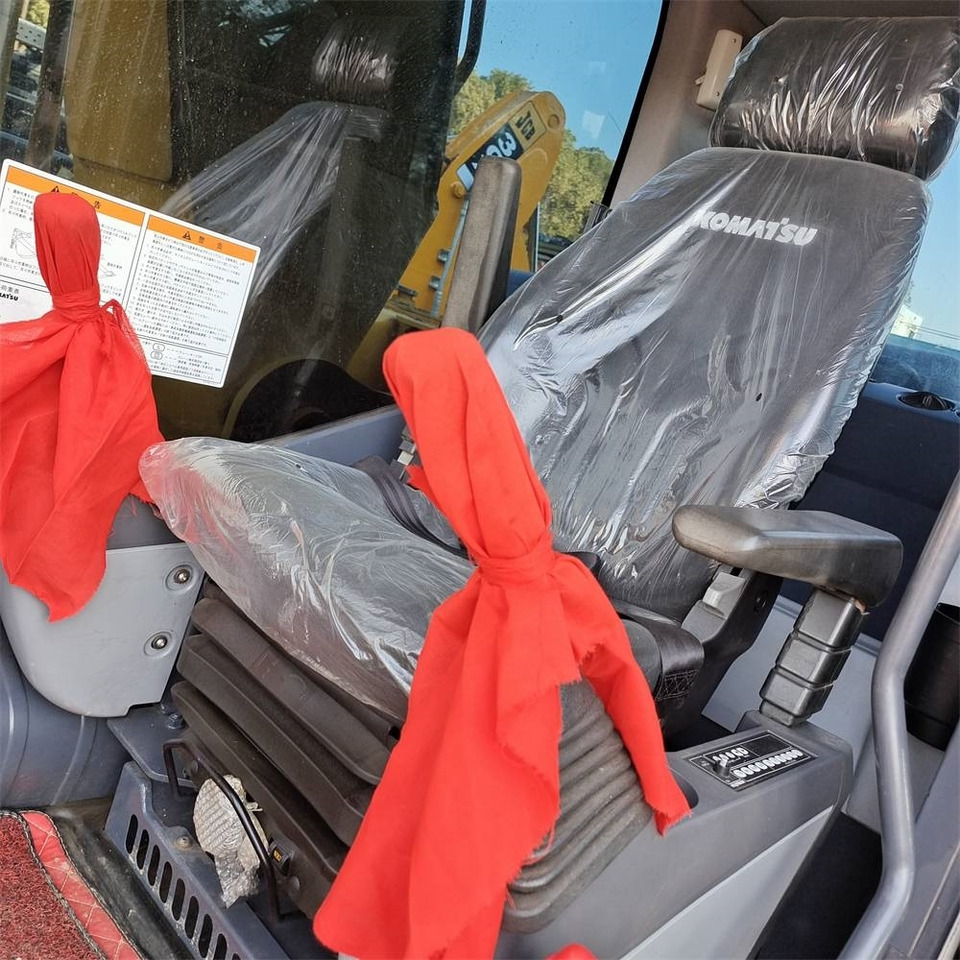 Komatsu PC 240 - Rupsgraafmachine: afbeelding 4 Komatsu PC 240 - Rupsgraafmachine: afbeelding 4