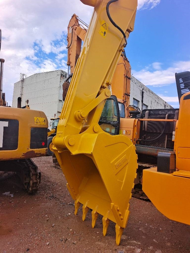 Komatsu PC 300 - Rupsgraafmachine: afbeelding 2 Komatsu PC 300 - Rupsgraafmachine: afbeelding 2