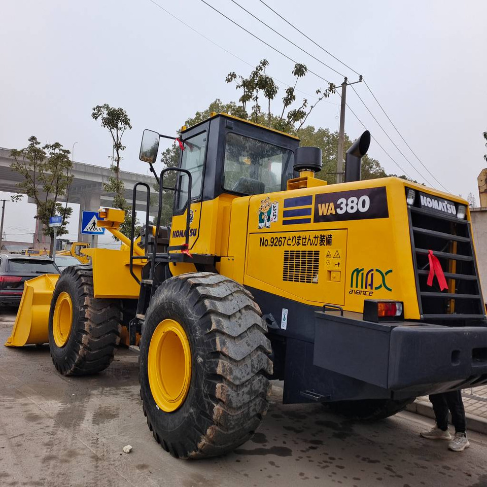 Komatsu WA 380-3 - Wiellader: afbeelding 1 Komatsu WA 380-3 - Wiellader: afbeelding 1