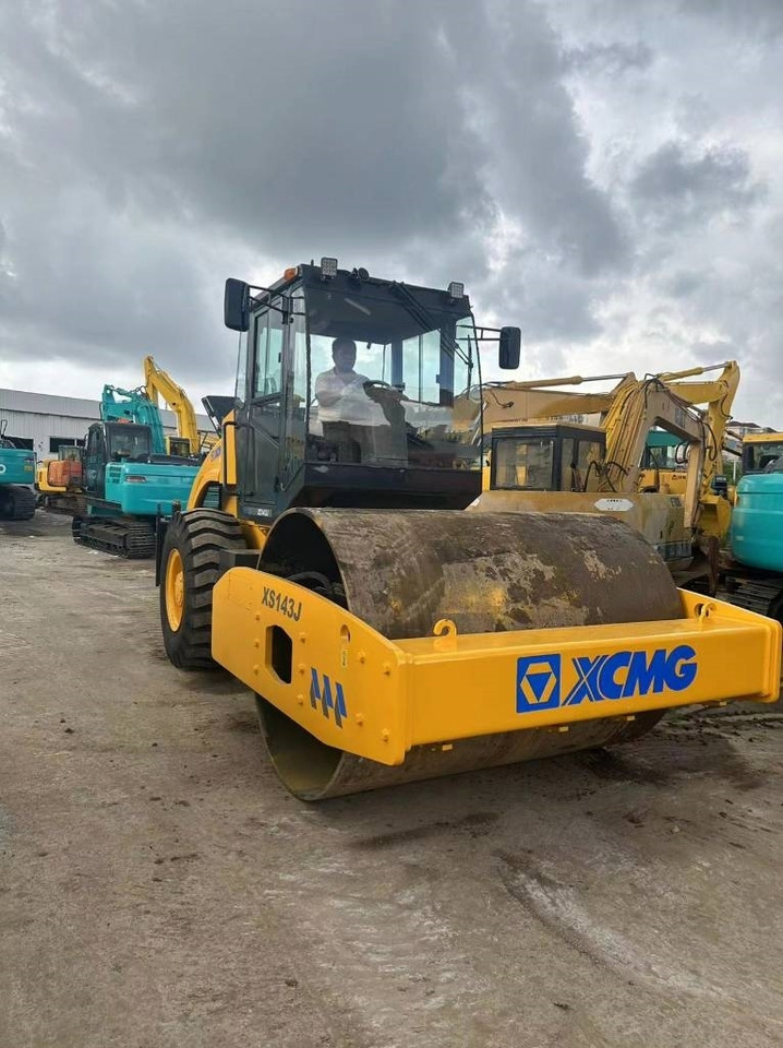 XCMG XS 143J - Rupsgraafmachine: afbeelding 2 XCMG XS 143J - Rupsgraafmachine: afbeelding 2