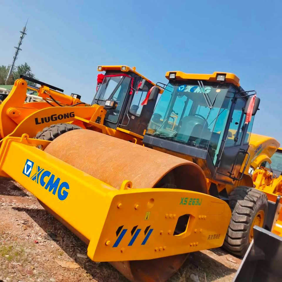 XCMG XS263J - Schapenpootwals/ Grondverdichter: afbeelding 1 XCMG XS263J - Schapenpootwals/ Grondverdichter: afbeelding 1