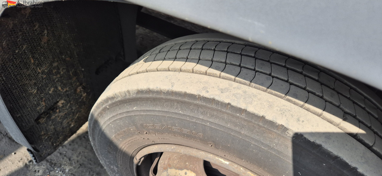 MAN TGL 8.150 4X2 BL Unfallschaden bedingt fahrbereit, Motor ok - Bestelwagen: afbeelding 5 MAN TGL 8.150 4X2 BL Unfallschaden bedingt fahrbereit, Motor ok - Bestelwagen: afbeelding 5