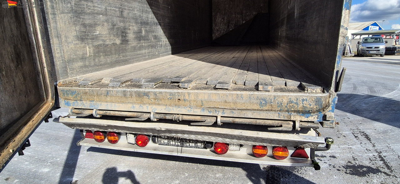 Kraker CF-Z schlammdicht, deutscher Auflieger - Schuifvloer oplegger: afbeelding 2 Kraker CF-Z schlammdicht, deutscher Auflieger - Schuifvloer oplegger: afbeelding 2