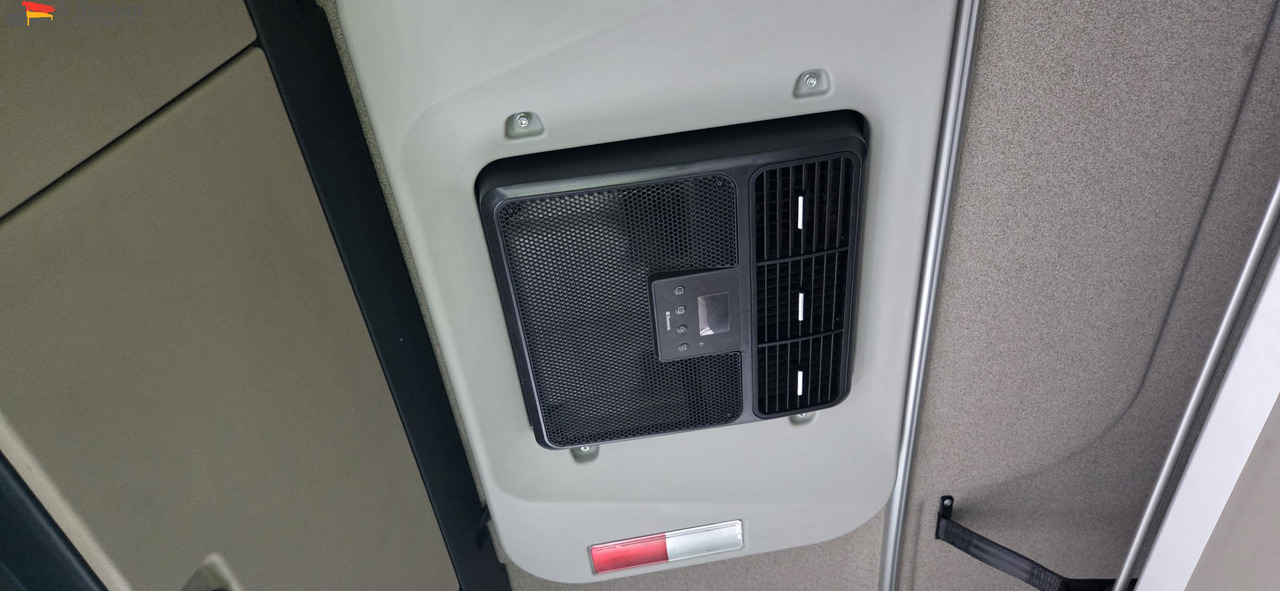 MAN TGX 26.460 6x2 | Lift-Lenkachse | Retarder | Klima | 2 x Vorhanden - Containertransporter/ Wissellaadbak vrachtwagen: afbeelding 4 MAN TGX 26.460 6x2 | Lift-Lenkachse | Retarder | Klima | 2 x Vorhanden - Containertransporter/ Wissellaadbak vrachtwagen: afbeelding 4