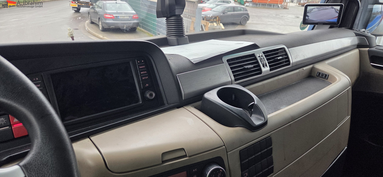 MAN TGX 26.460 BDF | 6x2 | Liftachse Retarder | 2xVorhanden | klima - Containertransporter/ Wissellaadbak vrachtwagen: afbeelding 3 MAN TGX 26.460 BDF | 6x2 | Liftachse Retarder | 2xVorhanden | klima - Containertransporter/ Wissellaadbak vrachtwagen: afbeelding 3