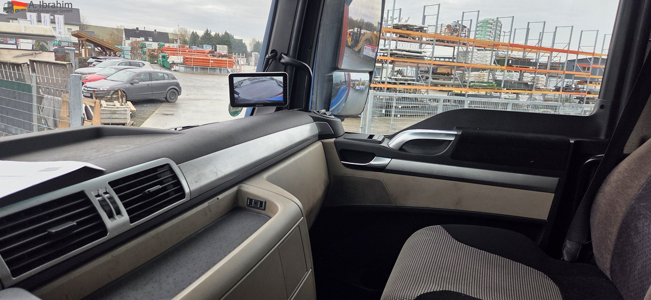 MAN TGX 26.460 BDF | 6x2 | Liftachse Retarder | 2xVorhanden | klima - Containertransporter/ Wissellaadbak vrachtwagen: afbeelding 4 MAN TGX 26.460 BDF | 6x2 | Liftachse Retarder | 2xVorhanden | klima - Containertransporter/ Wissellaadbak vrachtwagen: afbeelding 4