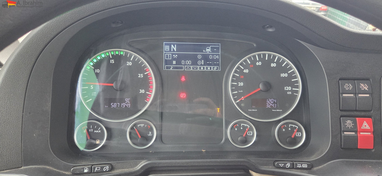 MAN TGX 26.460 BDF | 6x2 | Liftachse Retarder | 2xVorhanden | klima - Containertransporter/ Wissellaadbak vrachtwagen: afbeelding 2 MAN TGX 26.460 BDF | 6x2 | Liftachse Retarder | 2xVorhanden | klima - Containertransporter/ Wissellaadbak vrachtwagen: afbeelding 2