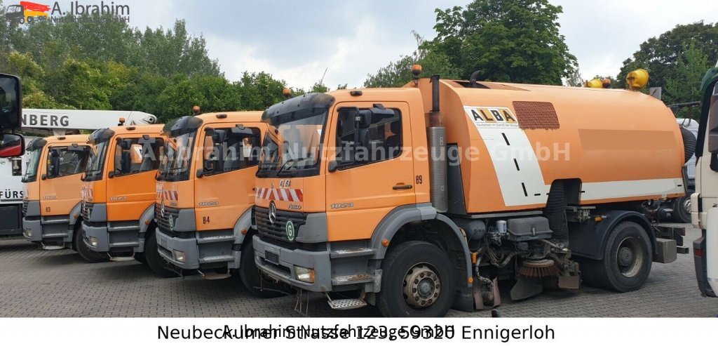 Mercedes-Benz 1823 DB 1823,Optifant 70, 3677 h Betriebsst., 2 Motors, 3 Pedals - Veegwagen: afbeelding 2 Mercedes-Benz 1823 DB 1823,Optifant 70, 3677 h Betriebsst., 2 Motors, 3 Pedals - Veegwagen: afbeelding 2