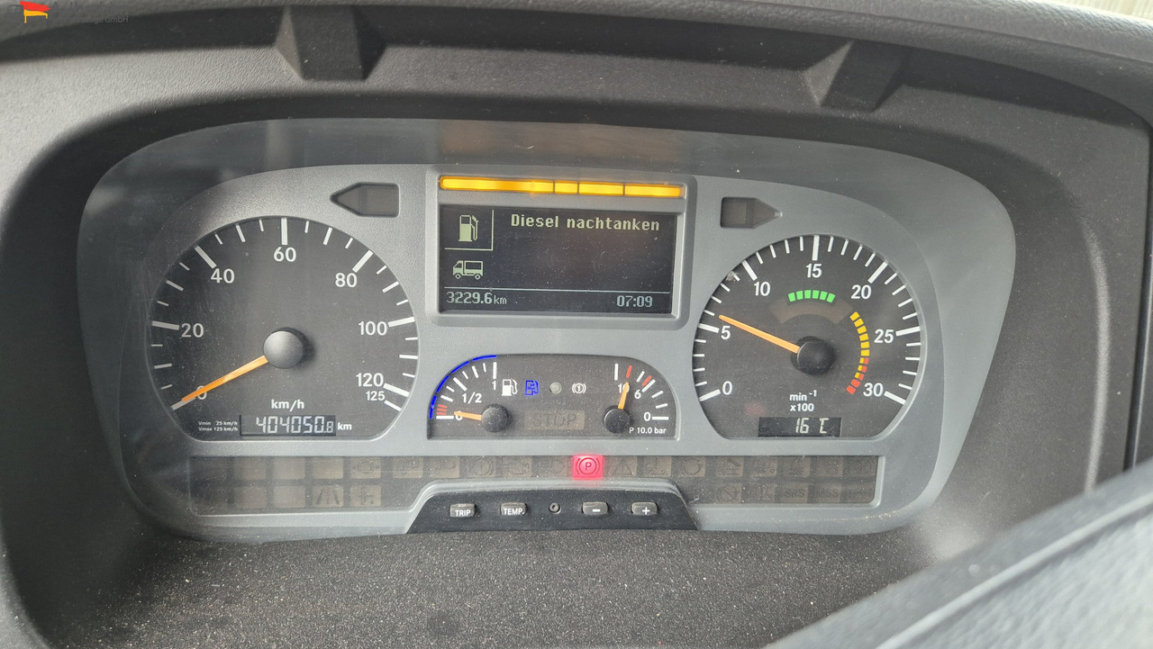 Vrachtwagen met open laadbak, Kraanwagen Mercedes-Benz 1833 HIAB Kran, Funk FB Scheckheft gepflegt bei Mercedes: afbeelding 13