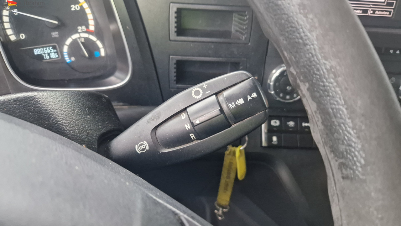 Mercedes-Benz 1845 Retarder Klima, Kühlschrank Edscha, Retarder, LBW, Zustand gut - Schuifzeilen vrachtwagen: afbeelding 3 Mercedes-Benz 1845 Retarder Klima, Kühlschrank Edscha, Retarder, LBW, Zustand gut - Schuifzeilen vrachtwagen: afbeelding 3