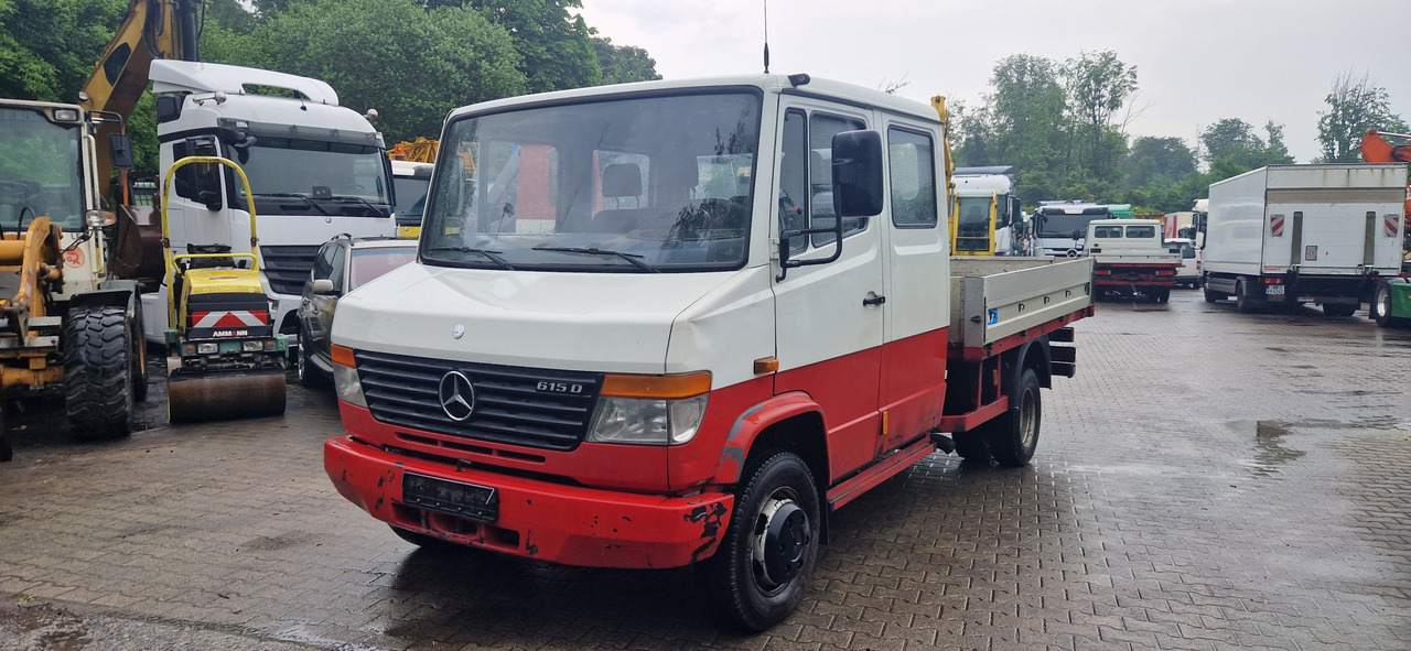 Mercedes-Benz 615D Doka Pritsche, Zustand gut - Bestelwagen open laadbak, Bestelwagen met dubbele cabine: afbeelding 5 Mercedes-Benz 615D Doka Pritsche, Zustand gut - Bestelwagen open laadbak, Bestelwagen met dubbele cabine: afbeelding 5