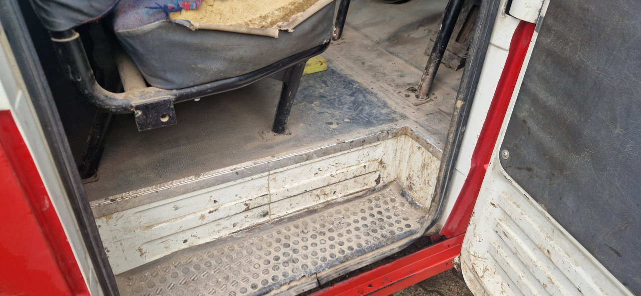 Mercedes-Benz 615D Doka Pritsche, Zustand gut - Bestelwagen open laadbak, Bestelwagen met dubbele cabine: afbeelding 3 Mercedes-Benz 615D Doka Pritsche, Zustand gut - Bestelwagen open laadbak, Bestelwagen met dubbele cabine: afbeelding 3