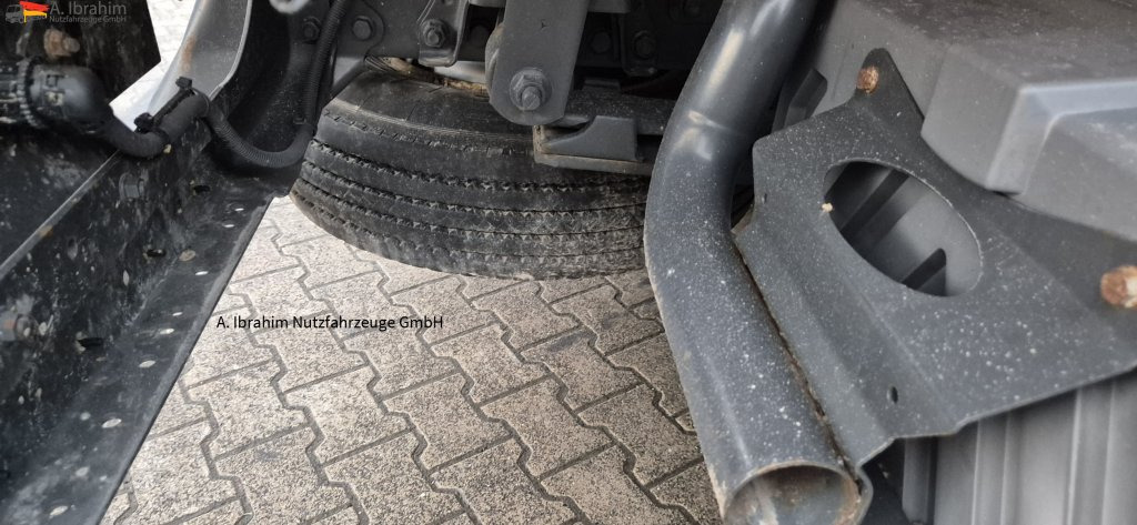 Mercedes-Benz 818 Meiller Dreiseitenkipper mit Kran - Kipper vrachtwagen, Kraanwagen: afbeelding 3 Mercedes-Benz 818 Meiller Dreiseitenkipper mit Kran - Kipper vrachtwagen, Kraanwagen: afbeelding 3