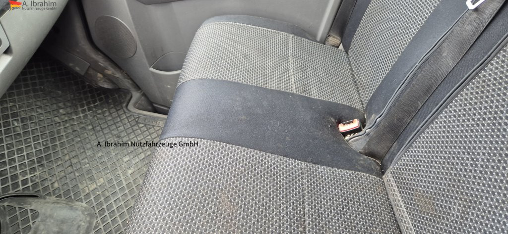 Mercedes-Benz DB 313 Sprinter Werstatt, Service, einsatzbereit ATM mit ca. 160 tkm - Kleine bestelwagen: afbeelding 3 Mercedes-Benz DB 313 Sprinter Werstatt, Service, einsatzbereit ATM mit ca. 160 tkm - Kleine bestelwagen: afbeelding 3