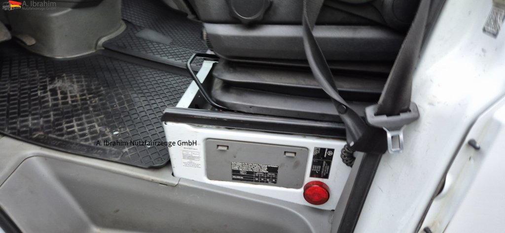 Mercedes-Benz Sprinter DB 319 CDI Automatik, Tempomat, ATM bei 290 tkm - Bergingsvoertuig: afbeelding 4 Mercedes-Benz Sprinter DB 319 CDI Automatik, Tempomat, ATM bei 290 tkm - Bergingsvoertuig: afbeelding 4