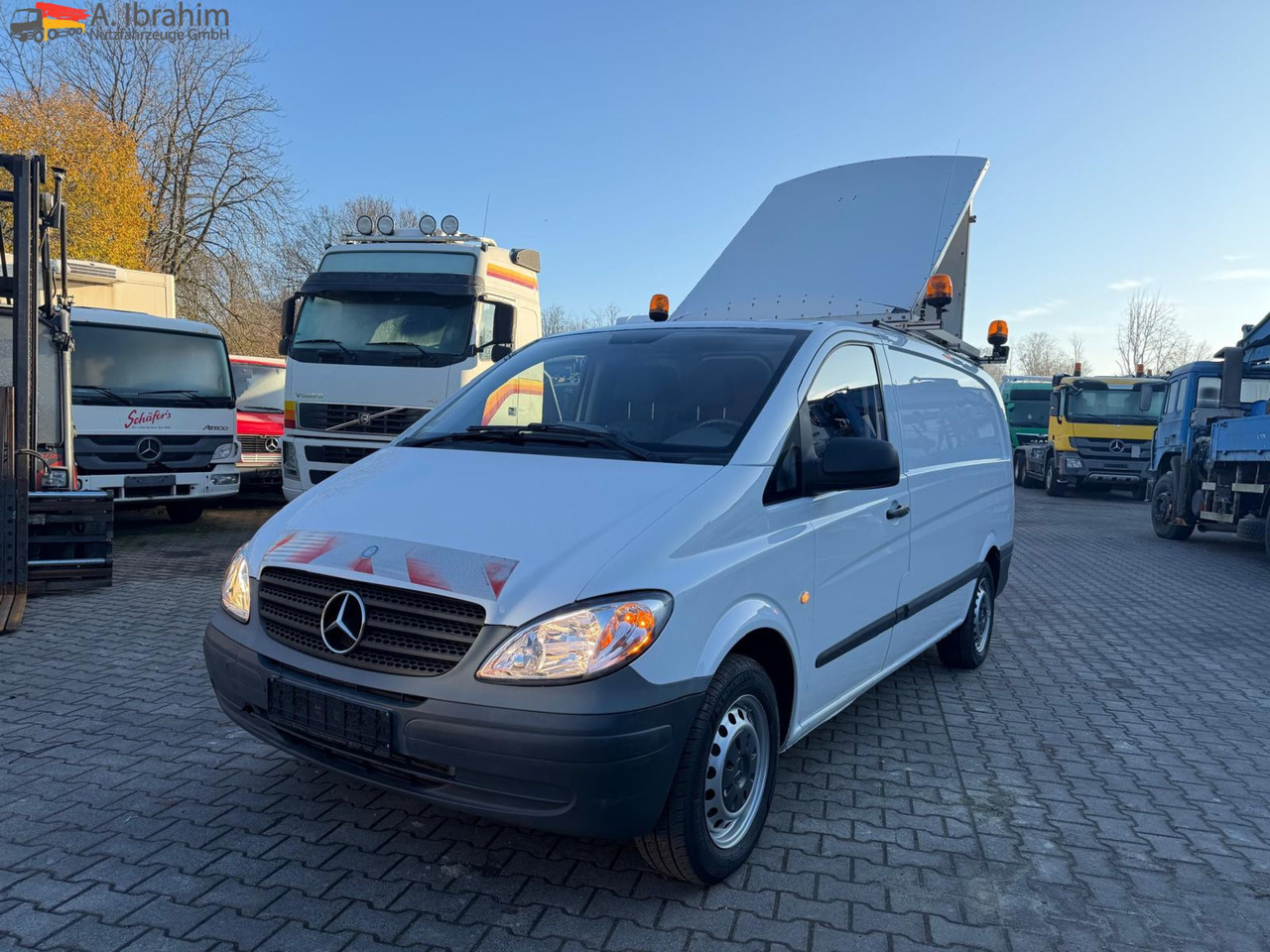 Mercedes-Benz Vito 116 CDI Standheizung | BF 3 | GST Anlage - Zelfrijdende verkoopwagen: afbeelding 1 Mercedes-Benz Vito 116 CDI Standheizung | BF 3 | GST Anlage - Zelfrijdende verkoopwagen: afbeelding 1