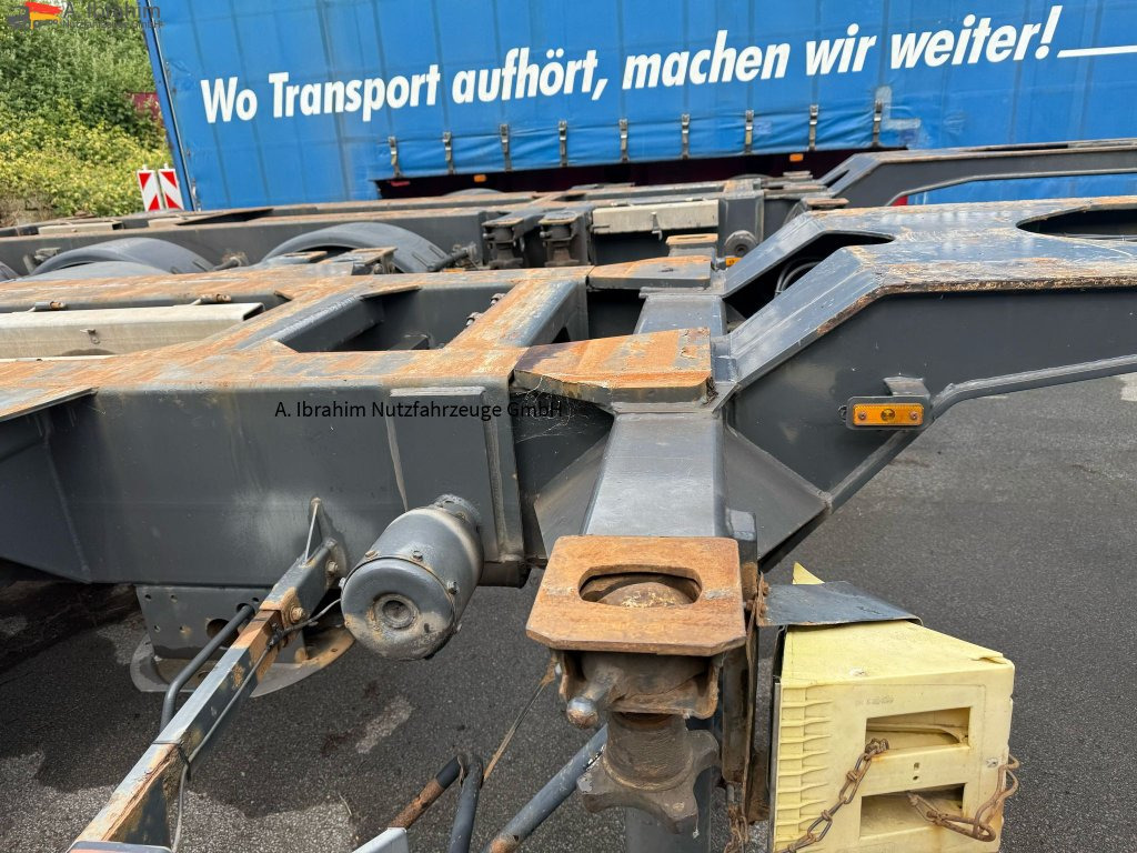 Renders Euro 902 20,30.40.45 ft Zustand gut - Containertransporter/ Wissellaadbak oplegger: afbeelding 2 Renders Euro 902 20,30.40.45 ft Zustand gut - Containertransporter/ Wissellaadbak oplegger: afbeelding 2