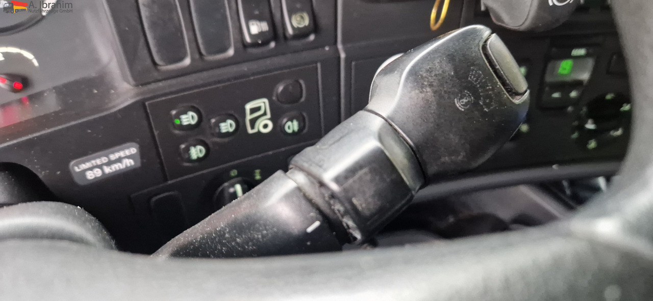 Scania R410 Retarder, Klima, Standklima Top Zustand!! - Schuifzeilen vrachtwagen: afbeelding 2 Scania R410 Retarder, Klima, Standklima Top Zustand!! - Schuifzeilen vrachtwagen: afbeelding 2